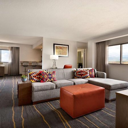 Doubletree By Hilton Hotel Албукерке Екстериор снимка