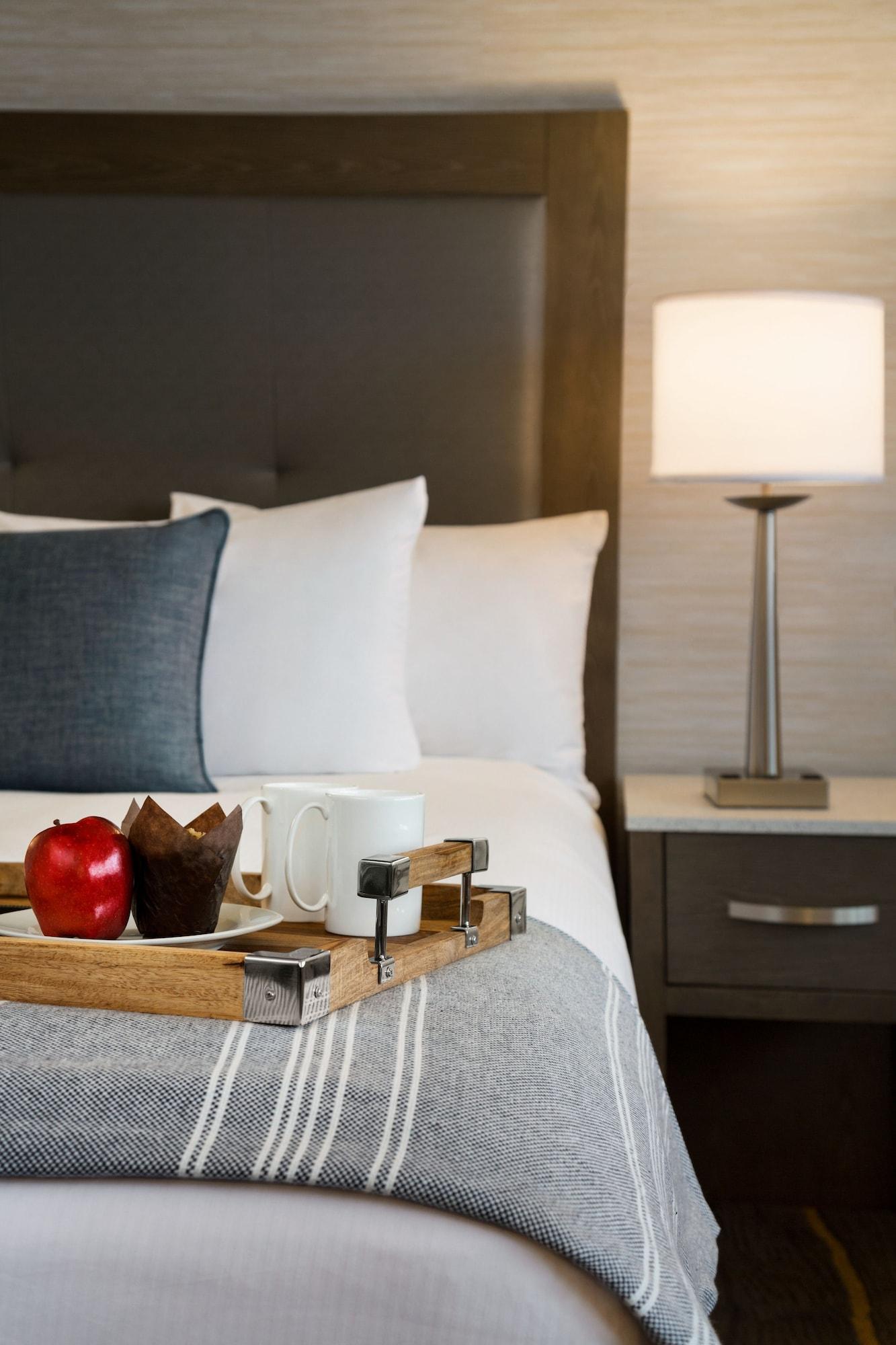 Doubletree By Hilton Hotel Албукерке Екстериор снимка