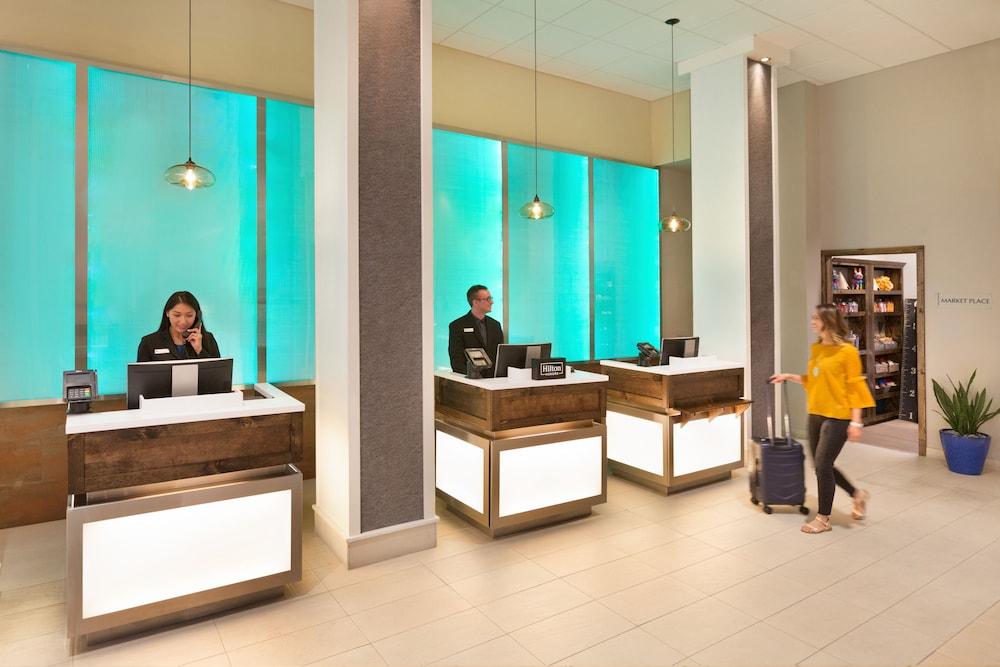 Doubletree By Hilton Hotel Албукерке Екстериор снимка