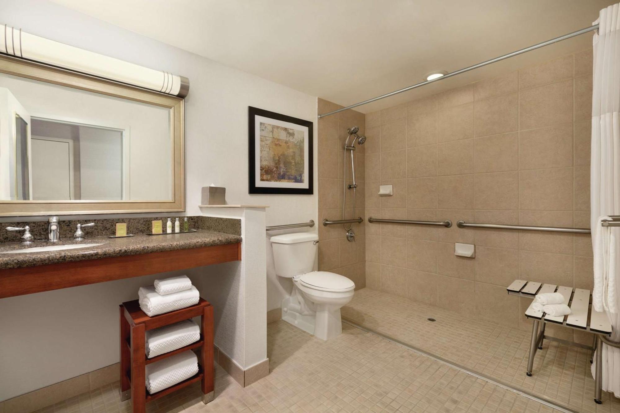 Doubletree By Hilton Hotel Албукерке Екстериор снимка