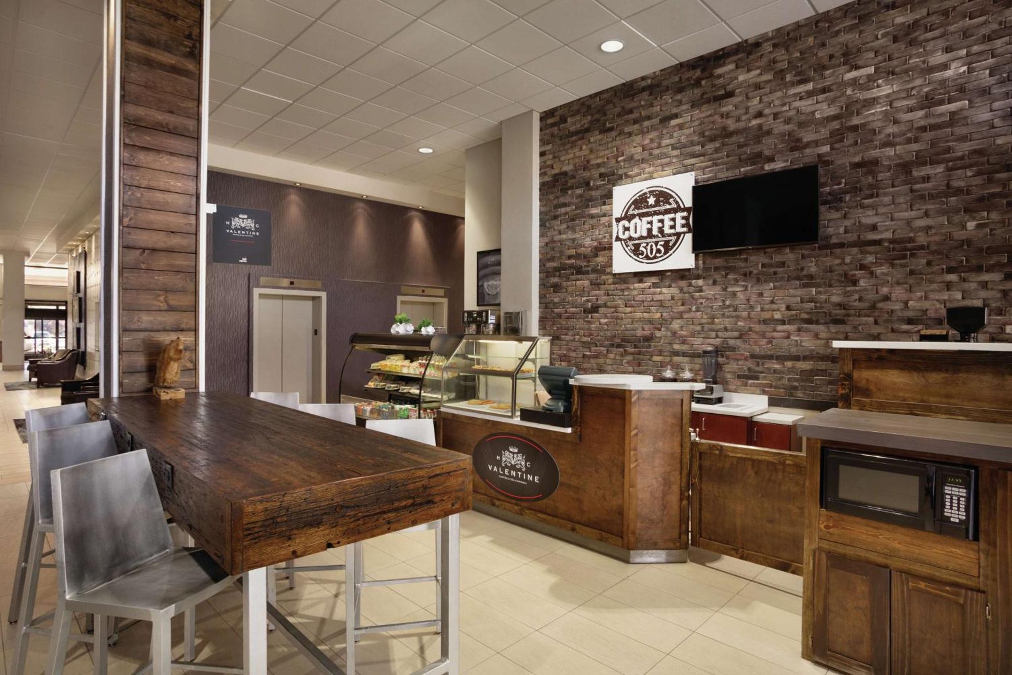 Doubletree By Hilton Hotel Албукерке Екстериор снимка