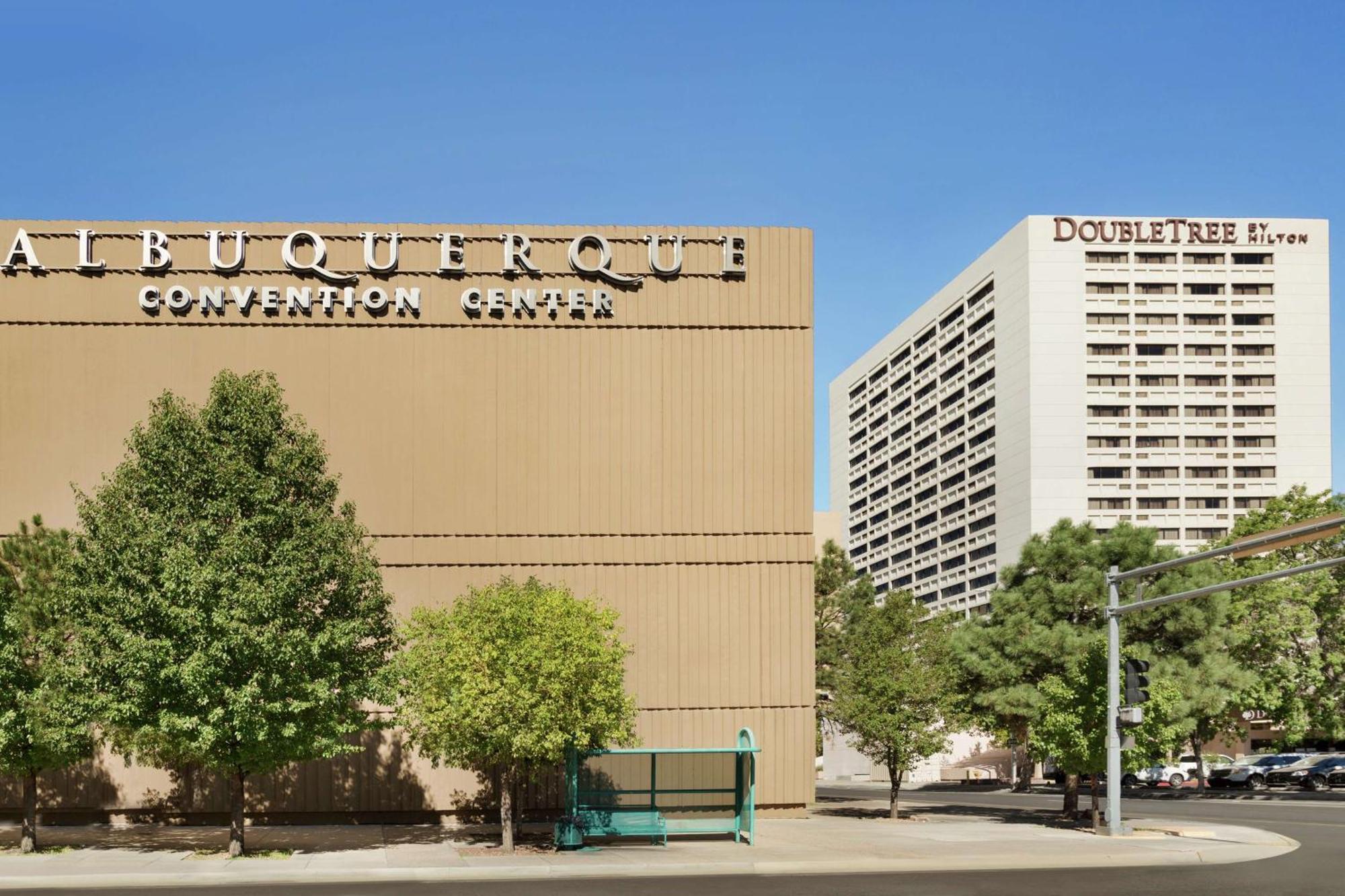 Doubletree By Hilton Hotel Албукерке Екстериор снимка