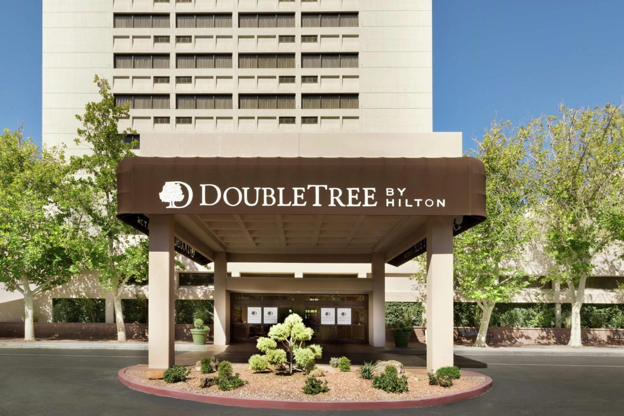 Doubletree By Hilton Hotel Албукерке Екстериор снимка