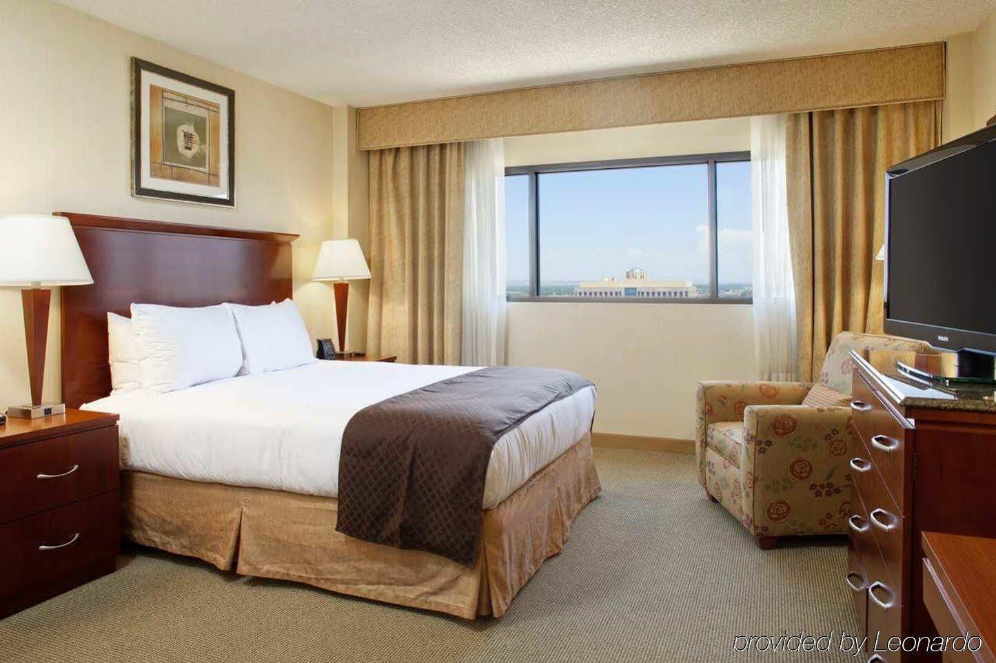 Doubletree By Hilton Hotel Албукерке Екстериор снимка